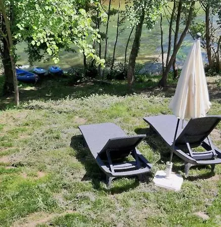 Moulin De Parayre