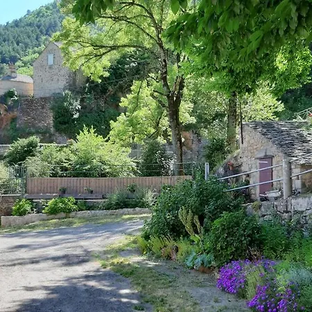 Moulin De Parayre Couette-café *