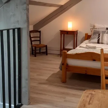 Moulin De Parayre Bed & Breakfast