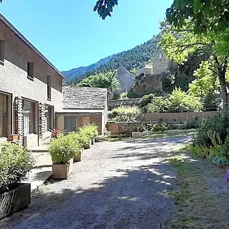 Moulin De Parayre לינה וארוחת בוקר 3*
