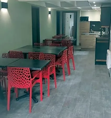 Moulin De Parayre 3* ليه فين