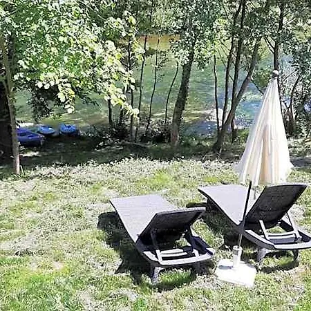 לינה וארוחת בוקר Moulin De Parayre 3*