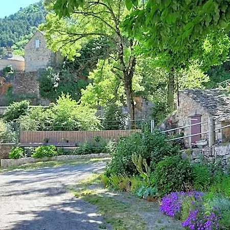 Moulin De Parayre